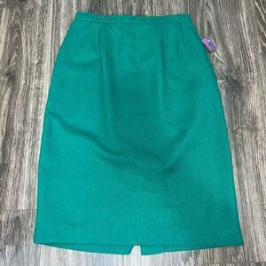 Plaza South Petites Green Beaded Evening Church Skirt Size 8